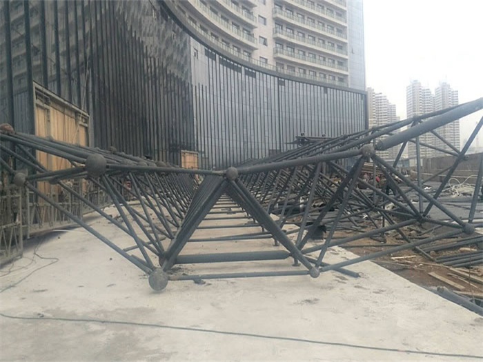 铜陵万豪酒店雨棚网架